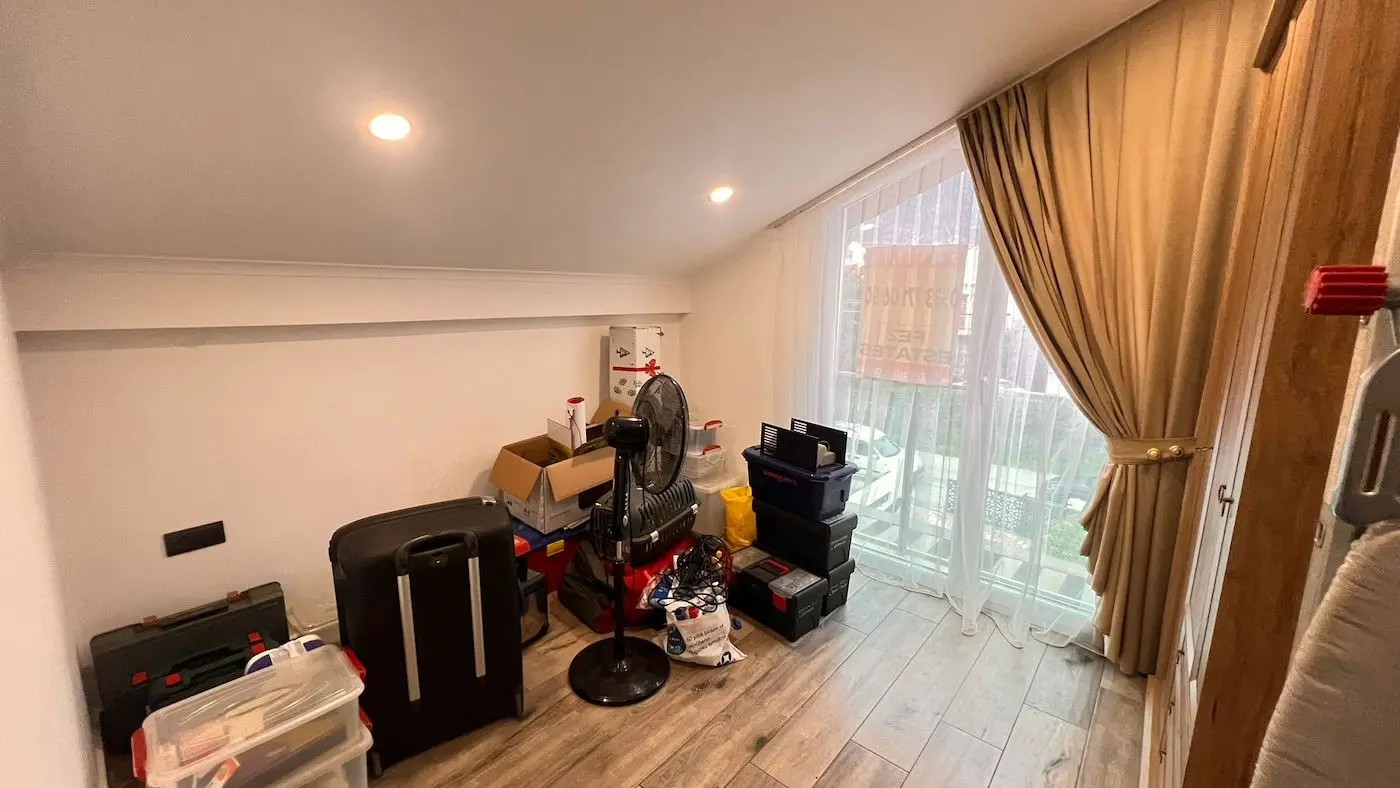 Spacious room